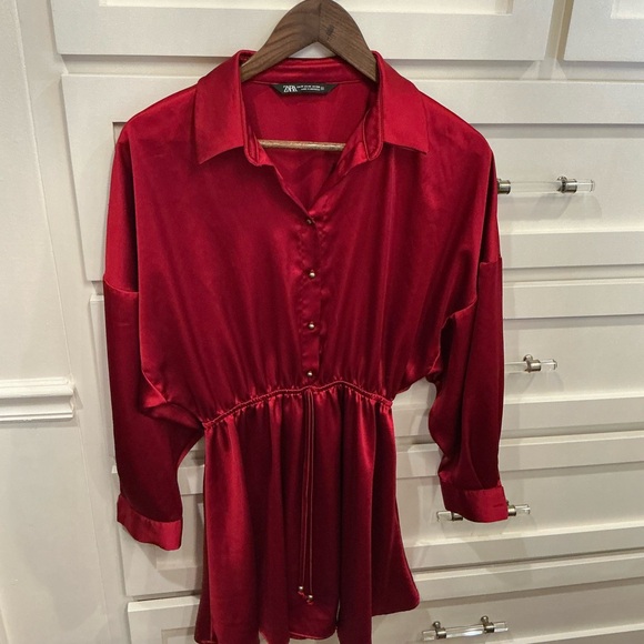 Zara Vibrant Red Satin dress - Picture 3 of 6